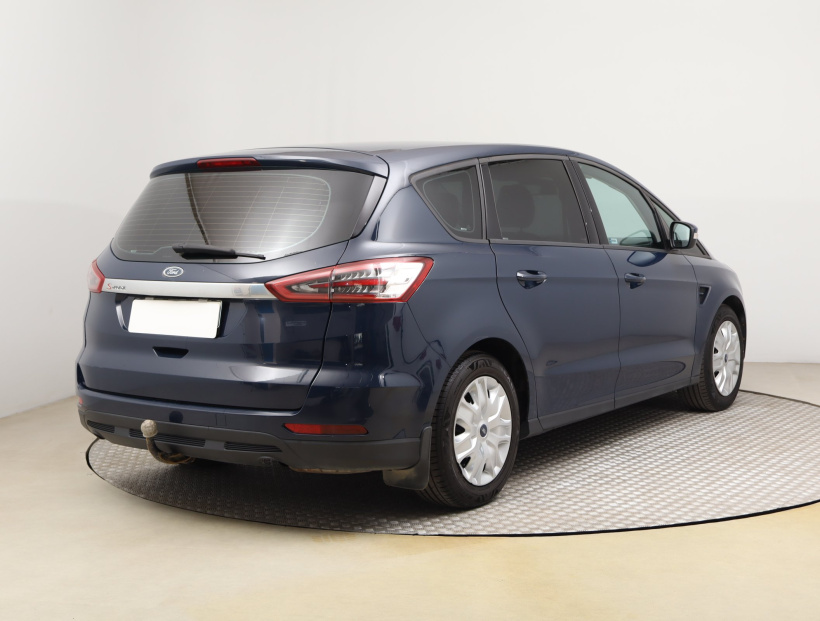 Ford S-Max, 2015