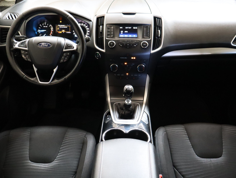Ford S-Max, 2015