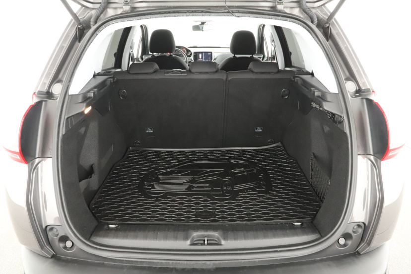 Peugeot 2008, 2018