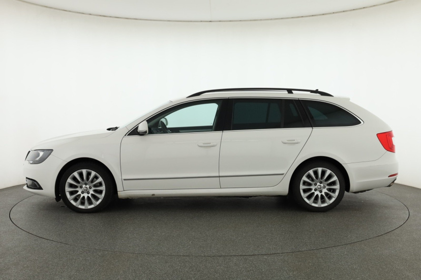 Škoda Superb, 2014
