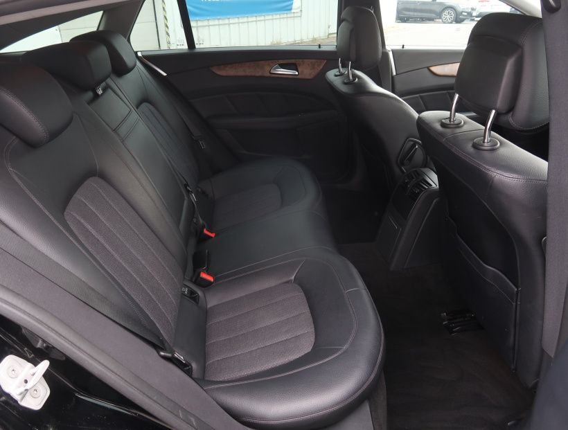 Mercedes-Benz CLS, 2013