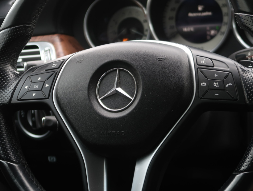 Mercedes-Benz CLS, 2013