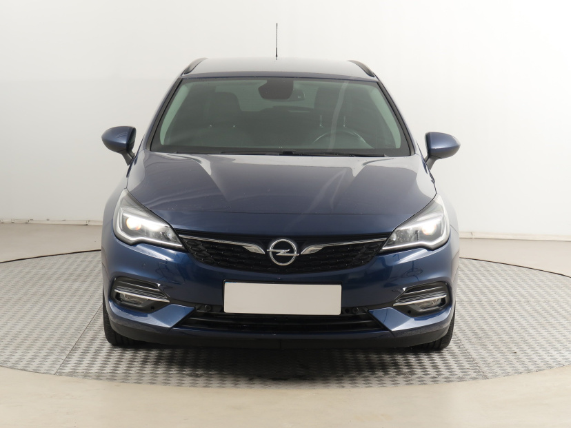 Opel Astra, 2021
