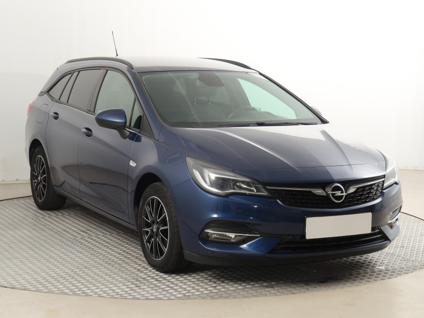 Opel Astra, 2021