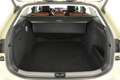 Škoda Superb - 2024