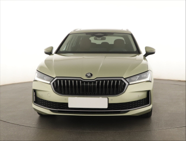 Škoda Superb - 2024