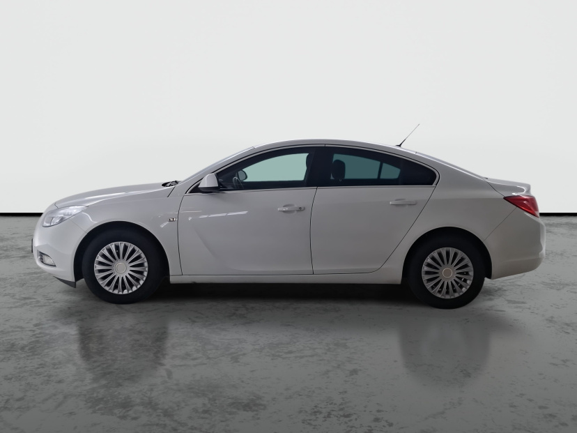 Opel Insignia, 2011