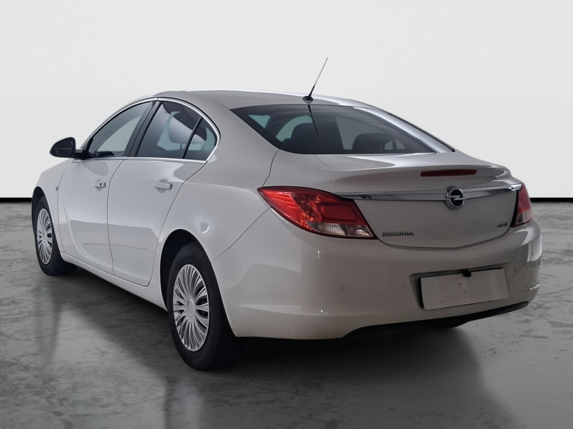 Opel Insignia, 2011