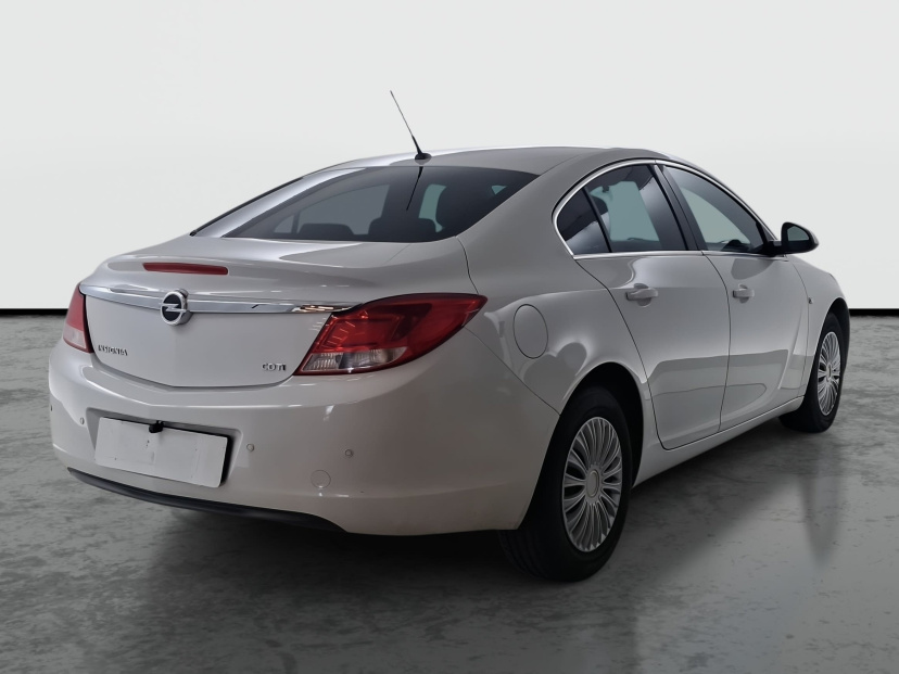Opel Insignia, 2011