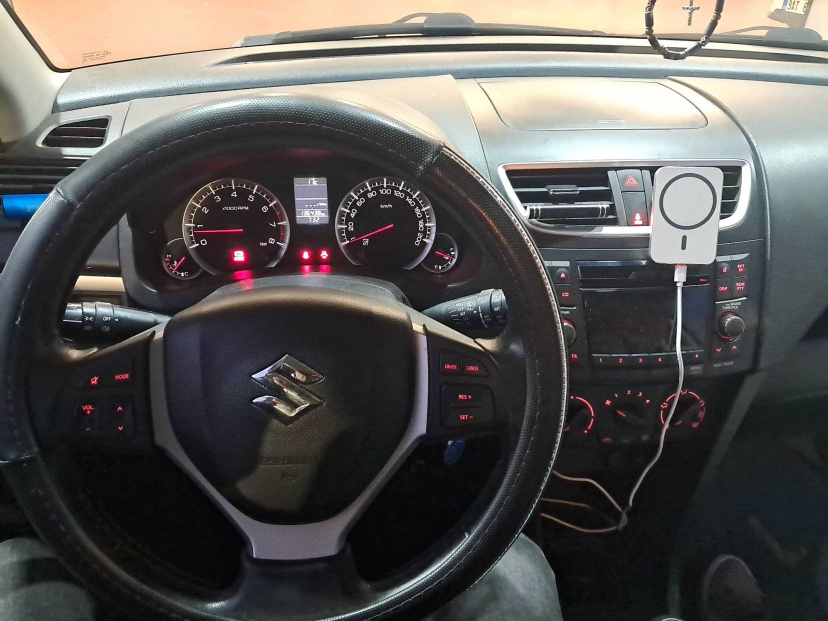 Suzuki Swift, 2015