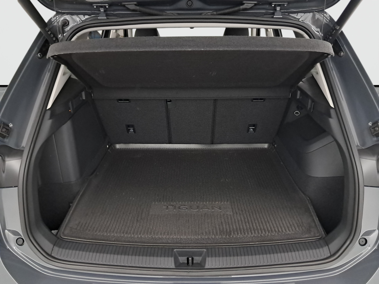 Volkswagen Tiguan - 2025