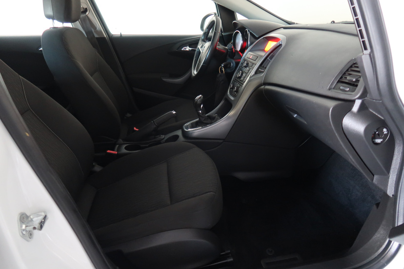 Opel Astra, 2016