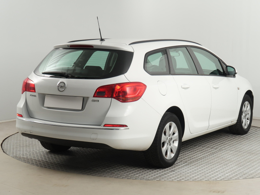 Opel Astra, 2016