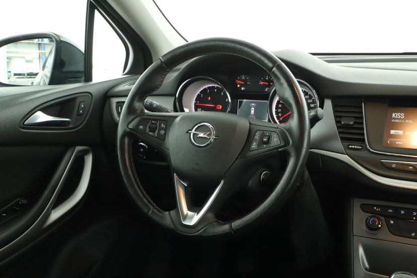 Opel Astra, 2018