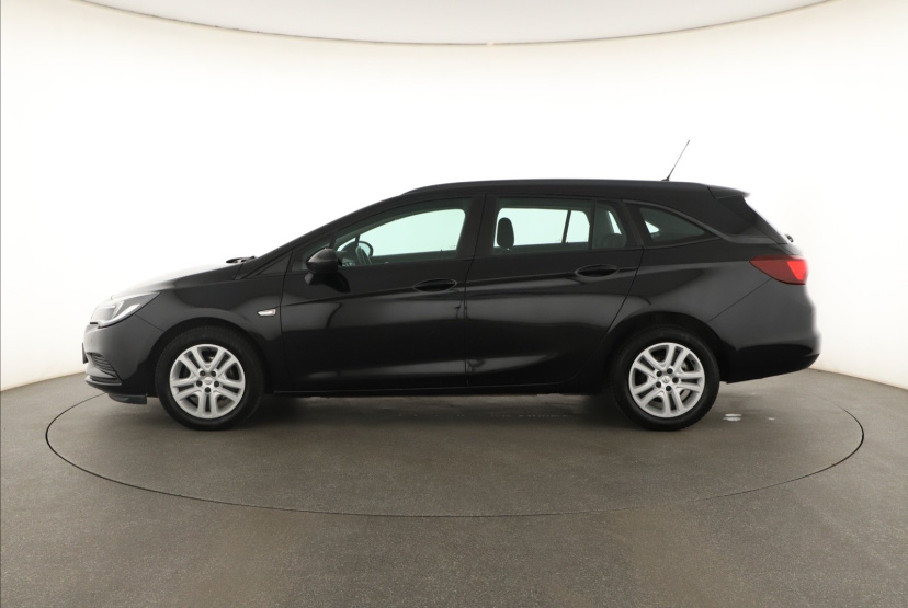 Opel Astra, 2018