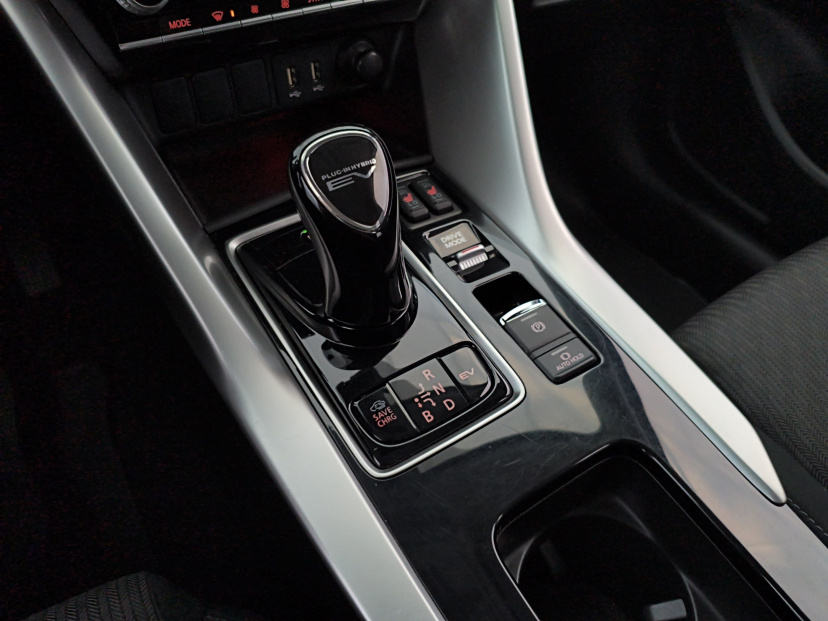 Mitsubishi Eclipse Cross, 2021