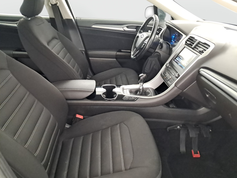 Ford Mondeo, 2016