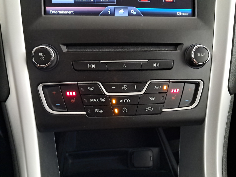 Ford Mondeo, 2016