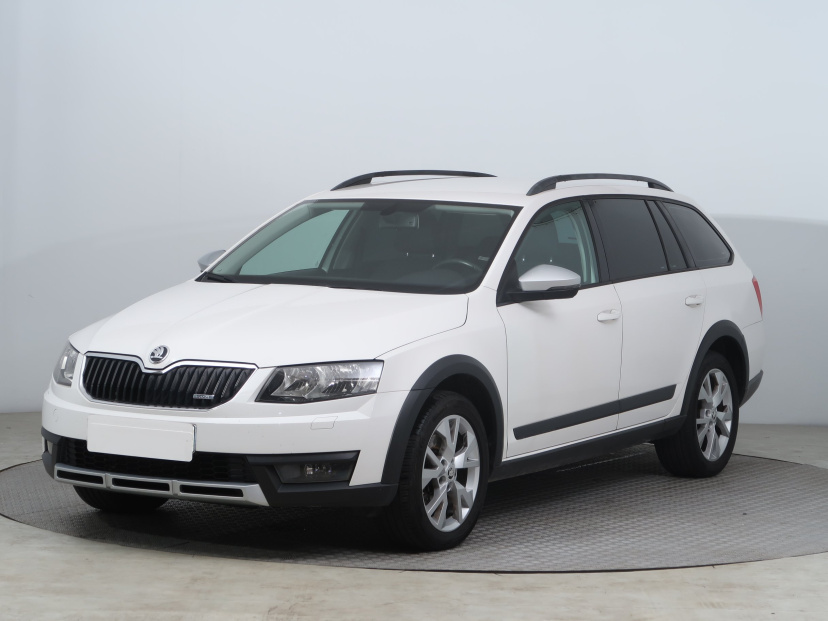 Škoda Octavia Scout, 2015