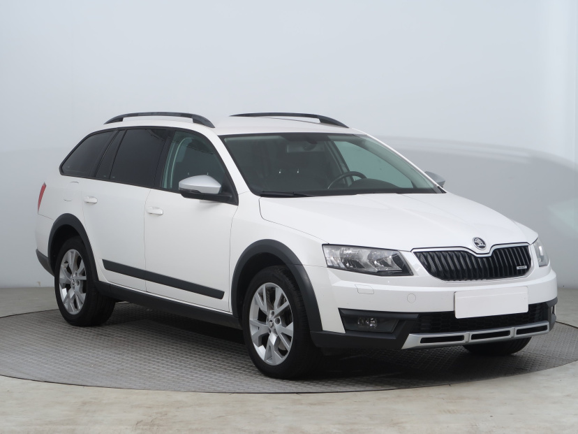 Škoda Octavia Scout, 2015