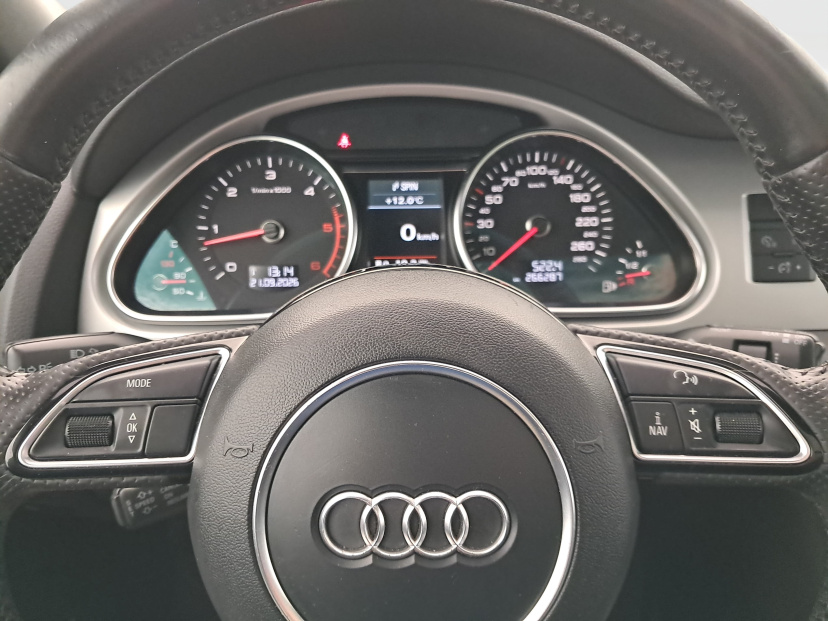 Audi Q7, 2013