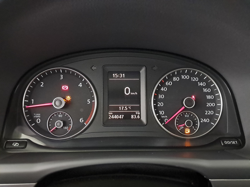 Volkswagen Touran, 2012