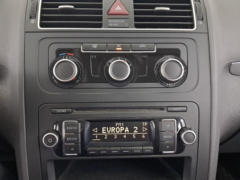 Volkswagen Touran, 2012
