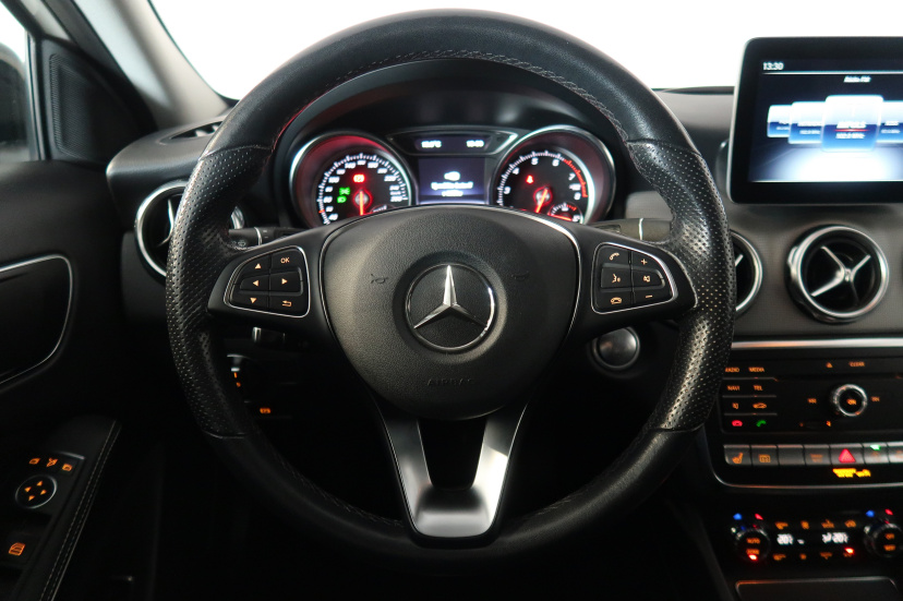 Mercedes-Benz GLA, 2018