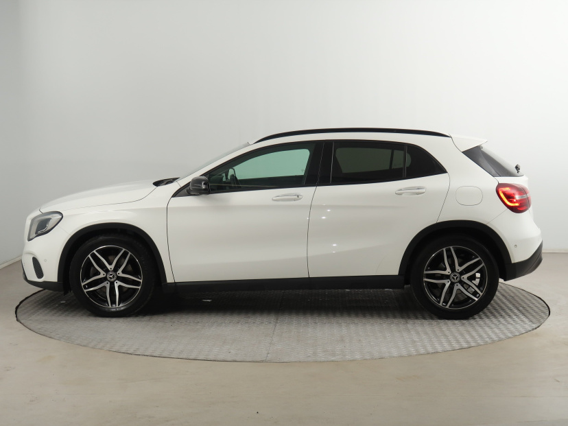 Mercedes-Benz GLA, 2018