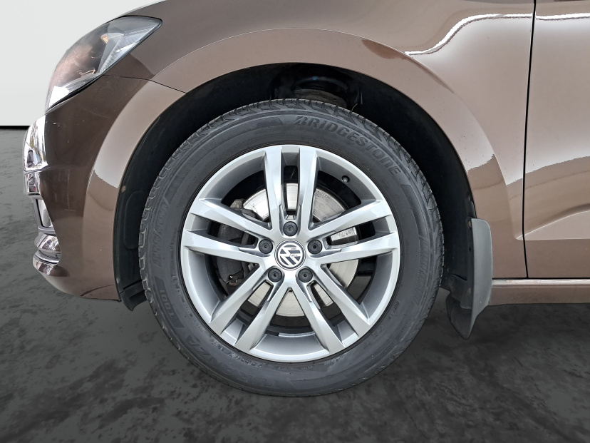 Volkswagen Touran, 2016