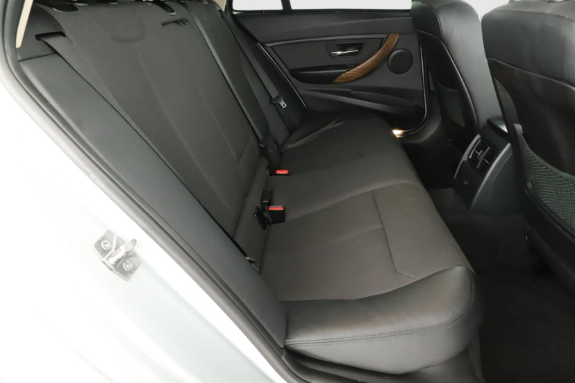 BMW 3, 2013
