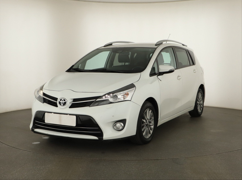 Toyota Verso, 2017