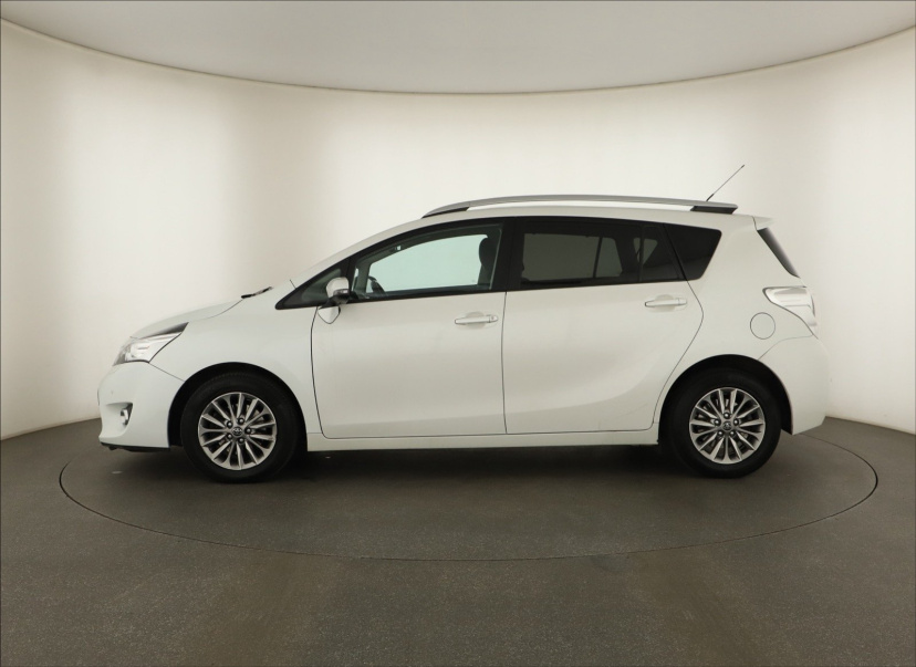 Toyota Verso, 2017