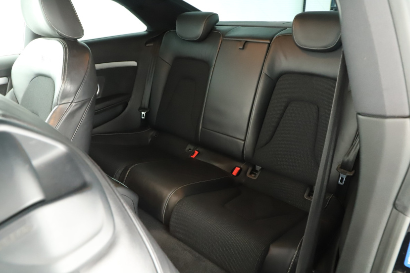 Audi A5, 2009