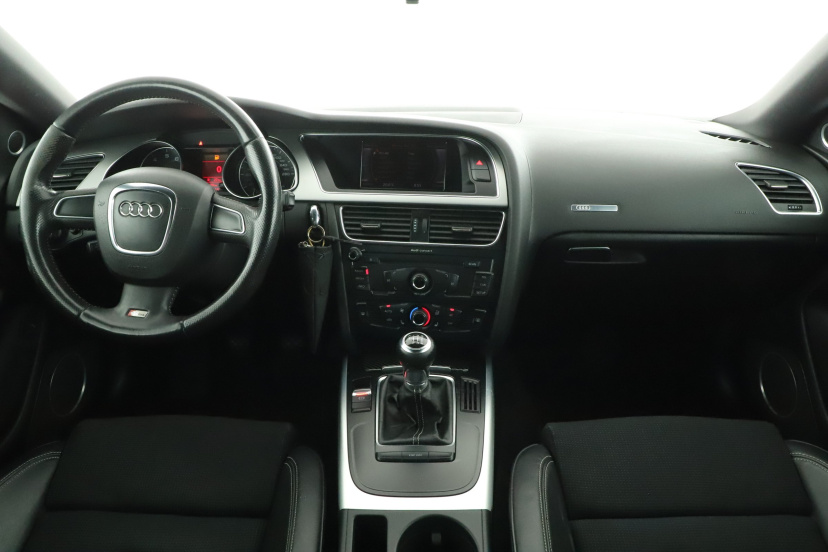 Audi A5, 2009