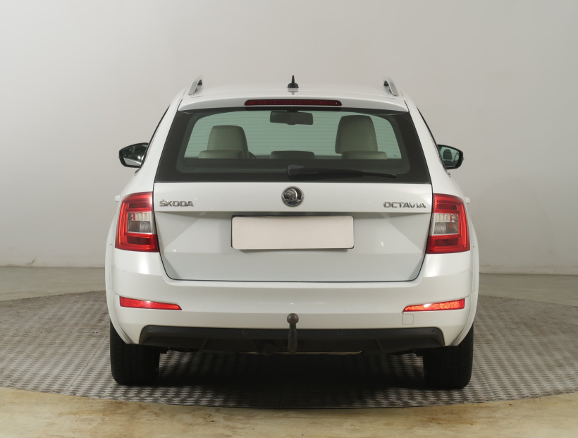 Škoda Octavia, 2015