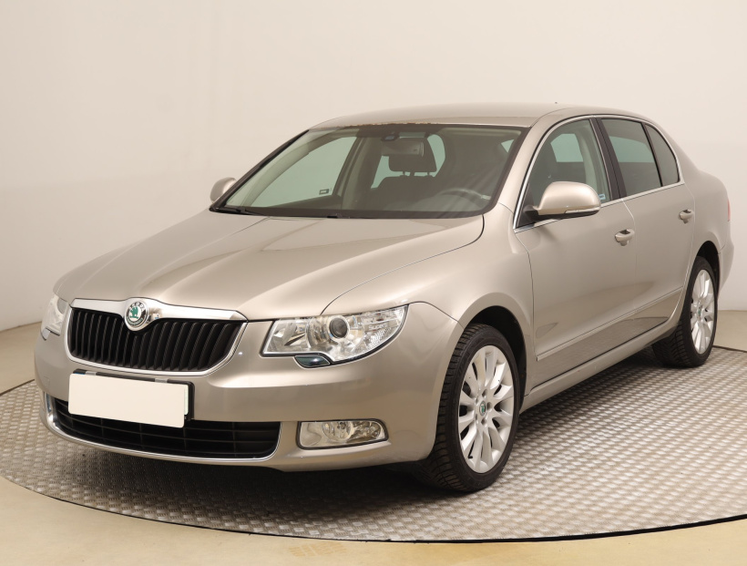 Škoda Superb, 2013