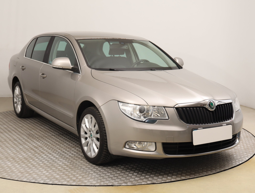 Škoda Superb, 2013
