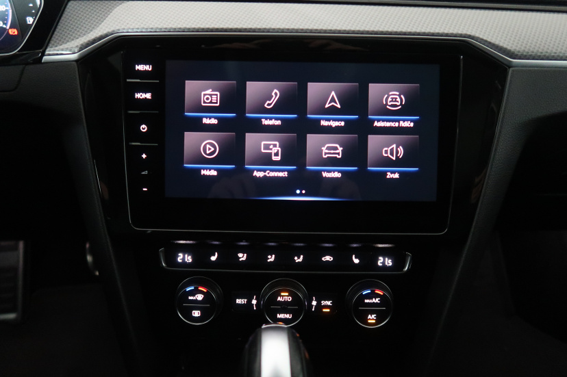 Volkswagen Passat, 2020