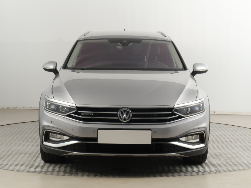 Volkswagen Passat, 2020