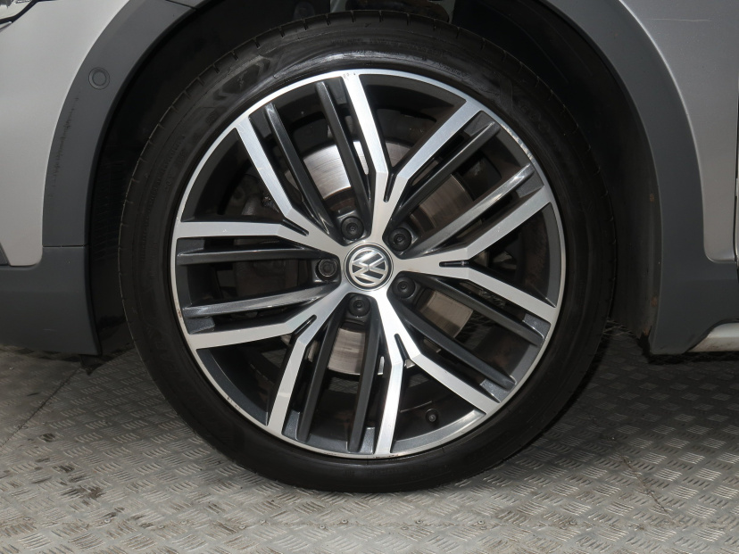 Volkswagen Passat, 2020