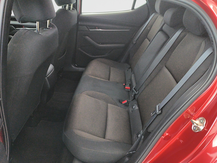 Mazda 3, 2021