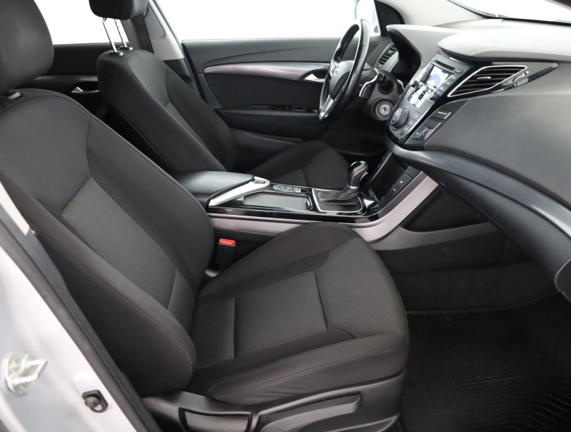 Hyundai i40, 2014