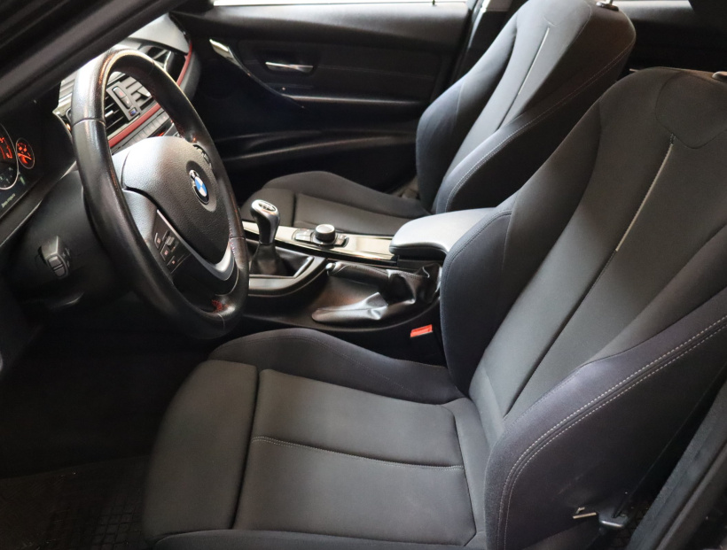 BMW 3, 2013