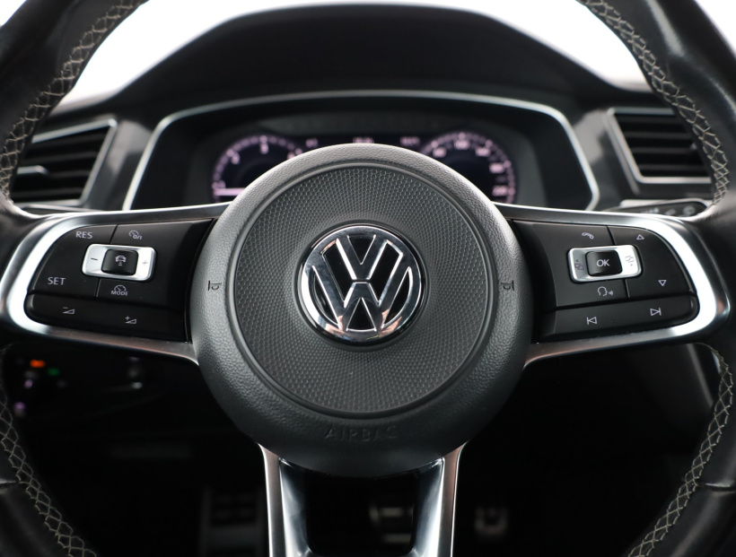 Volkswagen Tiguan, 2018