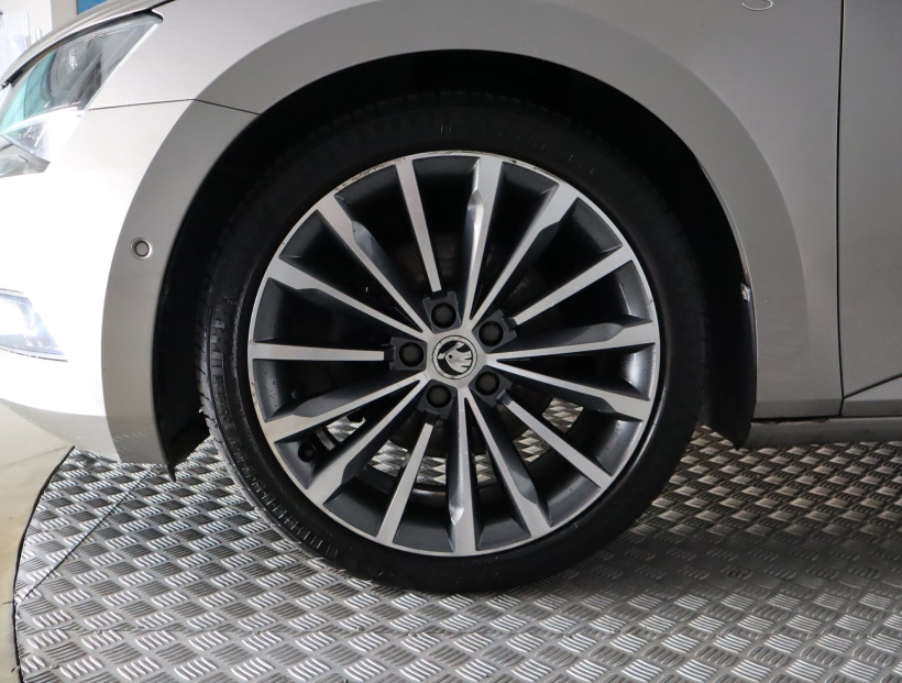 Škoda Superb, 2016