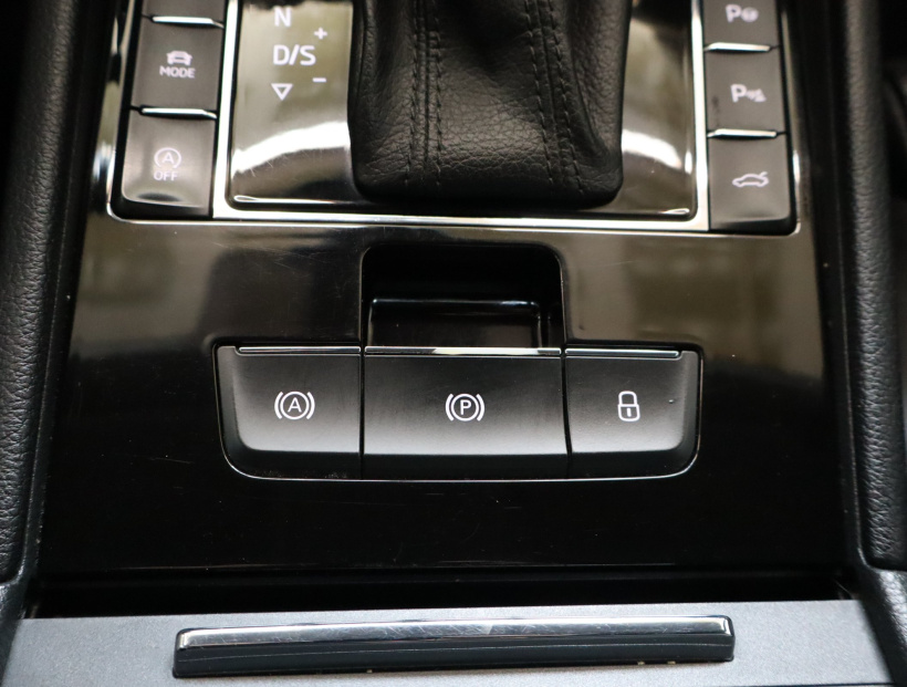 Škoda Superb, 2016