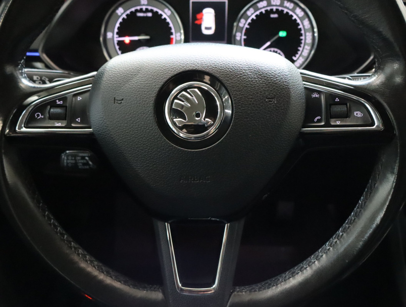 Škoda Superb, 2016