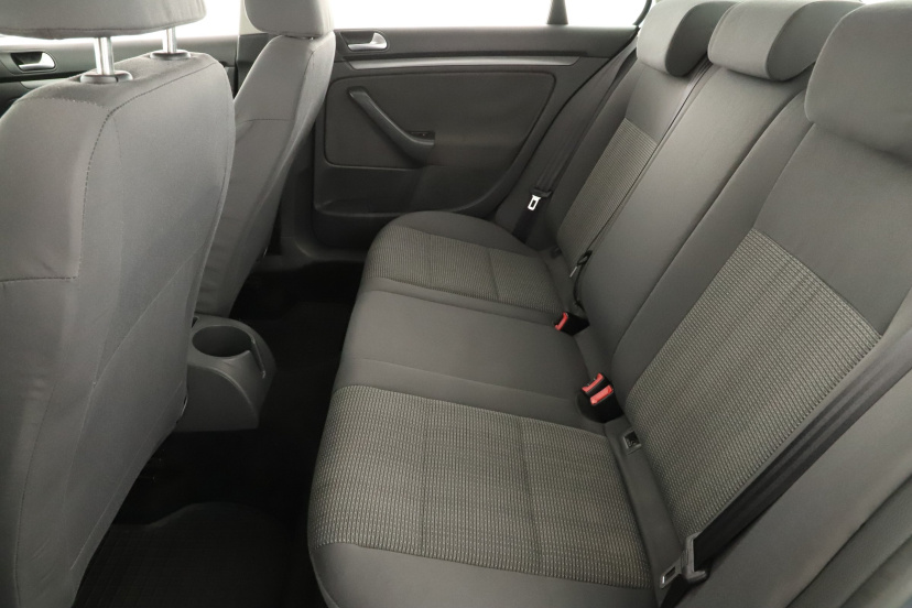 Volkswagen Jetta, 2007