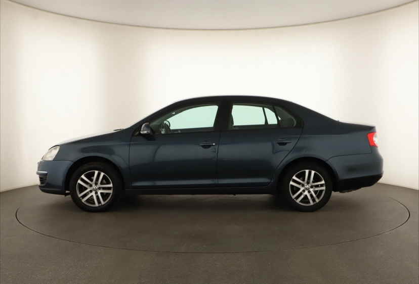 Volkswagen Jetta, 2007